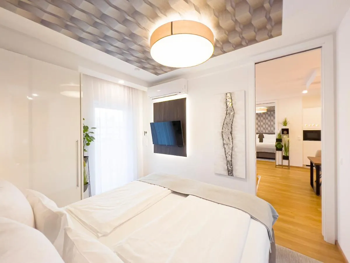 Viva Apartments Graz 0*,  Austria