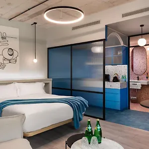 https://coeo-suites-parras.hotelsinnerja.org